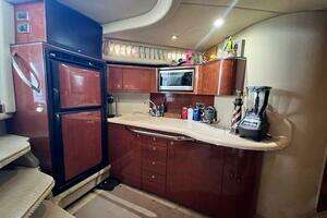 2003 Sea Ray 380 Sundancer thumbnail 17