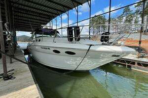 2003 Sea Ray 380 Sundancer thumbnail 2