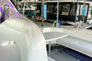 2003 Sea Ray 380 Sundancer thumbnail 14