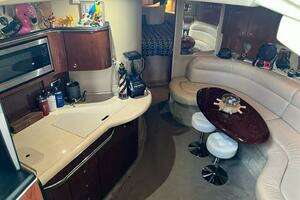 2003 Sea Ray 380 Sundancer thumbnail 16