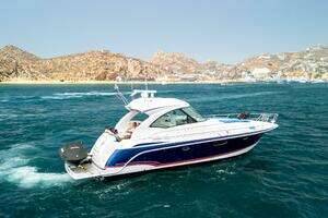 2007 Formula 45 Yacht thumbnail 11