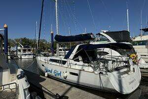 2015 Beneteau Oceanis 45 thumbnail 1