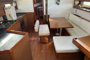 2015 Beneteau Oceanis 45 thumbnail 13