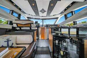 2011 Marquis thumbnail 34