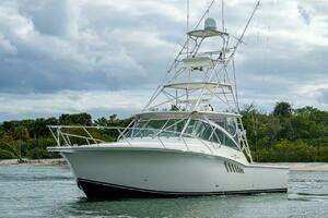 2007 Albemarle 36 Express thumbnail 1