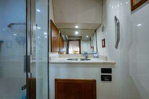 2007 Albemarle 36 Express thumbnail 21