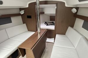 XANADU 34ft Beneteau Yacht For Sale