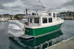 SALISH NOMAD 2007 American Tug 34 Yacht For Sale in Anacortes WA