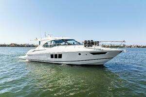 2019 Cruisers Yachts 45 Cantius thumbnail 66