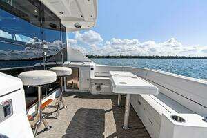 2019 Cruisers Yachts 45 Cantius thumbnail 27