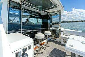 2019 Cruisers Yachts 45 Cantius thumbnail 28