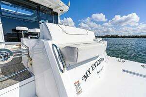 2019 Cruisers Yachts 45 Cantius thumbnail 24