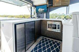 2019 Cruisers Yachts 45 Cantius thumbnail 32