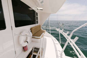 2006 Viking 74 Enclosed Bridge thumbnail 56