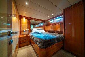 2001 Mangusta 80 thumbnail 38