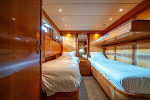 2001 Mangusta 80 thumbnail 42