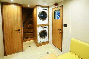 JOHNSON 93 OPEN FB 93ft Johnson Yacht For Sale