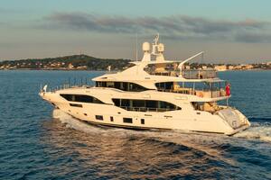 BELLA VITA 116ft Benetti Yacht For Sale