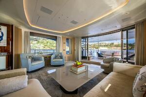 BELLA VITA 116ft Benetti Yacht For Sale