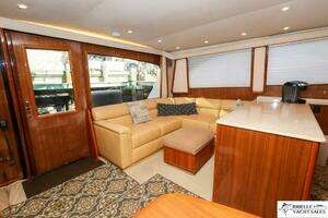 2005 Viking 45 Convertible thumbnail 18