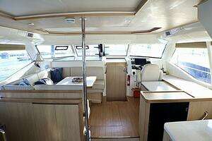 2018 Aquila 44 Yacht thumbnail 2