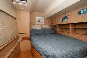 2018 Aquila 44 Yacht thumbnail 23
