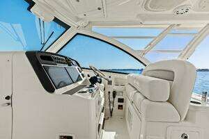  2016 Grady-White 375 Freedom Yacht For Sale in St Petersburg FL