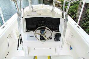 2005 Venture 34 thumbnail 5