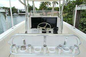 2005 Venture 34 thumbnail 4
