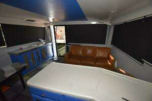 1997 Viking 50 Convertible thumbnail 16