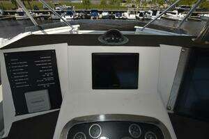 1997 Viking 50 Convertible thumbnail 7