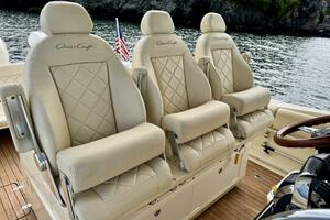 Helm Seating
