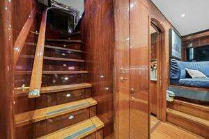 2006 Cheoy Lee Motoryacht thumbnail 31