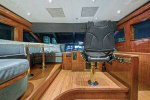 2006 Cheoy Lee Motoryacht thumbnail 30