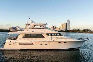 2006 Cheoy Lee Motoryacht thumbnail 1