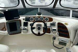 2004 Meridian 459 Motoryacht thumbnail 27