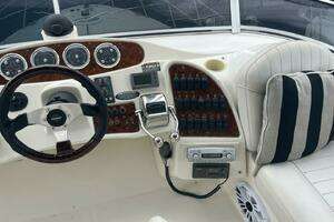 2004 Meridian 459 Motoryacht thumbnail 26