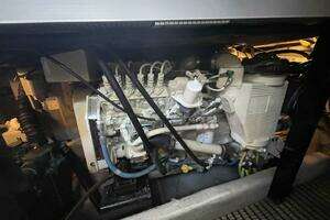 2004 Meridian 459 Motoryacht thumbnail 43
