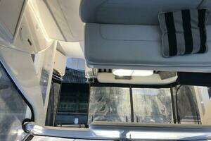 2004 Meridian 459 Motoryacht thumbnail 13