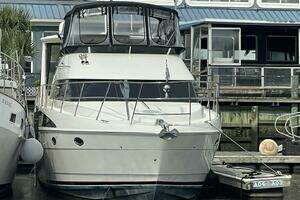 2004 Meridian 459 Motoryacht thumbnail 49