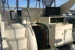 2004 Meridian 459 Motoryacht thumbnail 7
