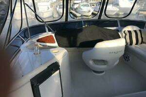 2004 Meridian 459 Motoryacht thumbnail 12
