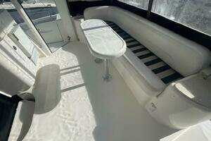 2004 Meridian 459 Motoryacht thumbnail 50