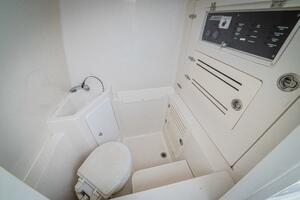 34ft Jupiter Yacht For Sale