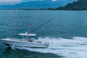 34ft Jupiter Yacht For Sale