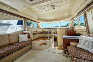 2005 Sea Ray 420 Sedan Bridge thumbnail 13