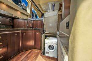 2005 Sea Ray 420 Sedan Bridge thumbnail 20