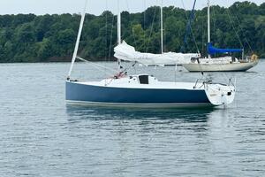 23ft J Boats Yacht For Sale