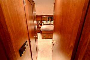 Captivator 84ft Palmer Johnson Yacht For Sale