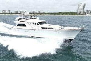 Captivator 84ft Palmer Johnson Yacht For Sale
